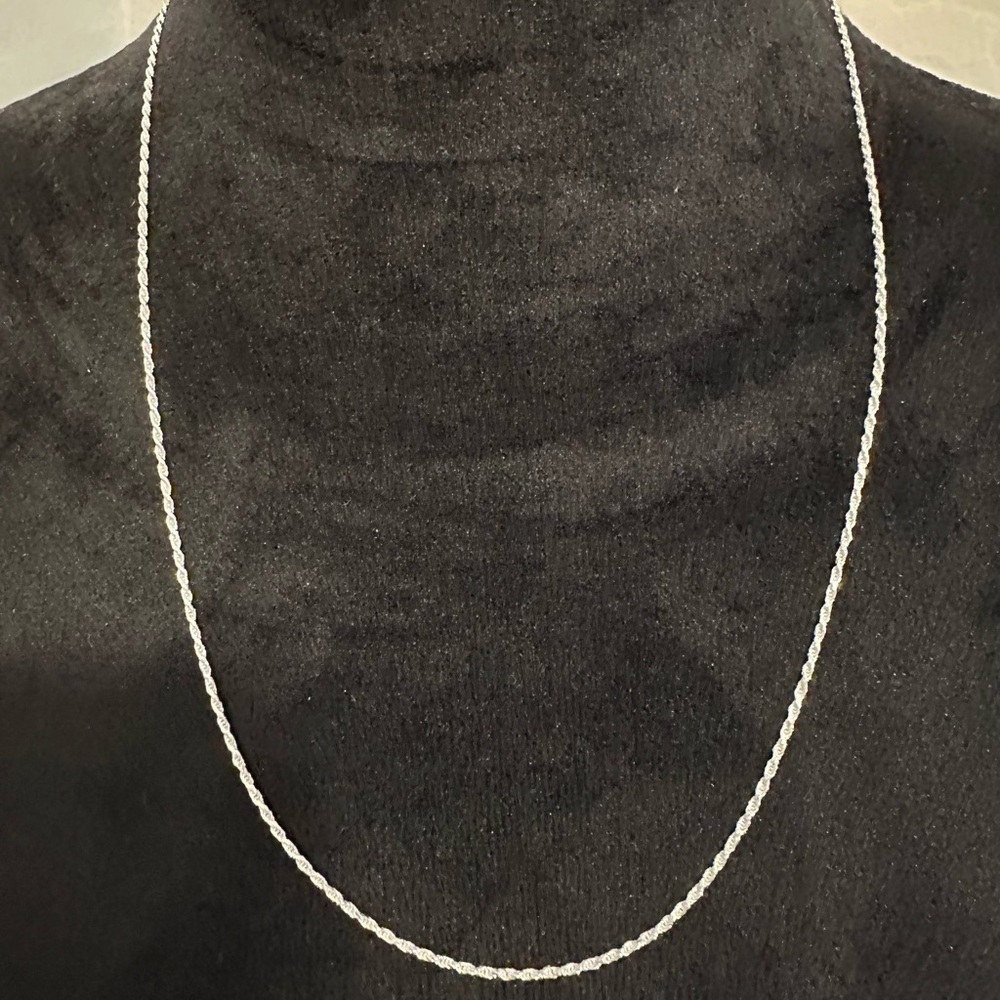 Italian 925 Sterling Silver 22 inch Diamond Cut Rope width 1.5 mm